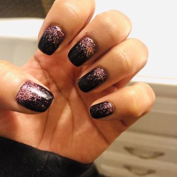Happy Hands Nails - Nail Salons Near Me - Niles, Illinois