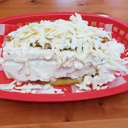 Cachapa de jamón y queso güayanes