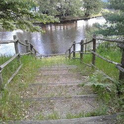 Manistee River Bridge State Forest Campground - Stairs to the river.