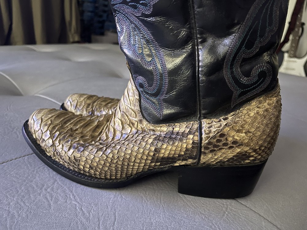 PROFESSIONAL SHOE REPAIR AND CLEANERS 13 Photos & 35 Reviews 21621