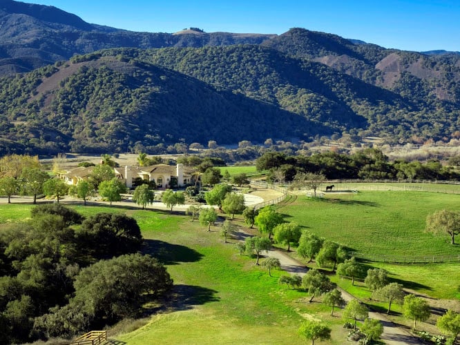 KRISTINA NOVAK Updated September 2024 Santa Ynez Valley, California