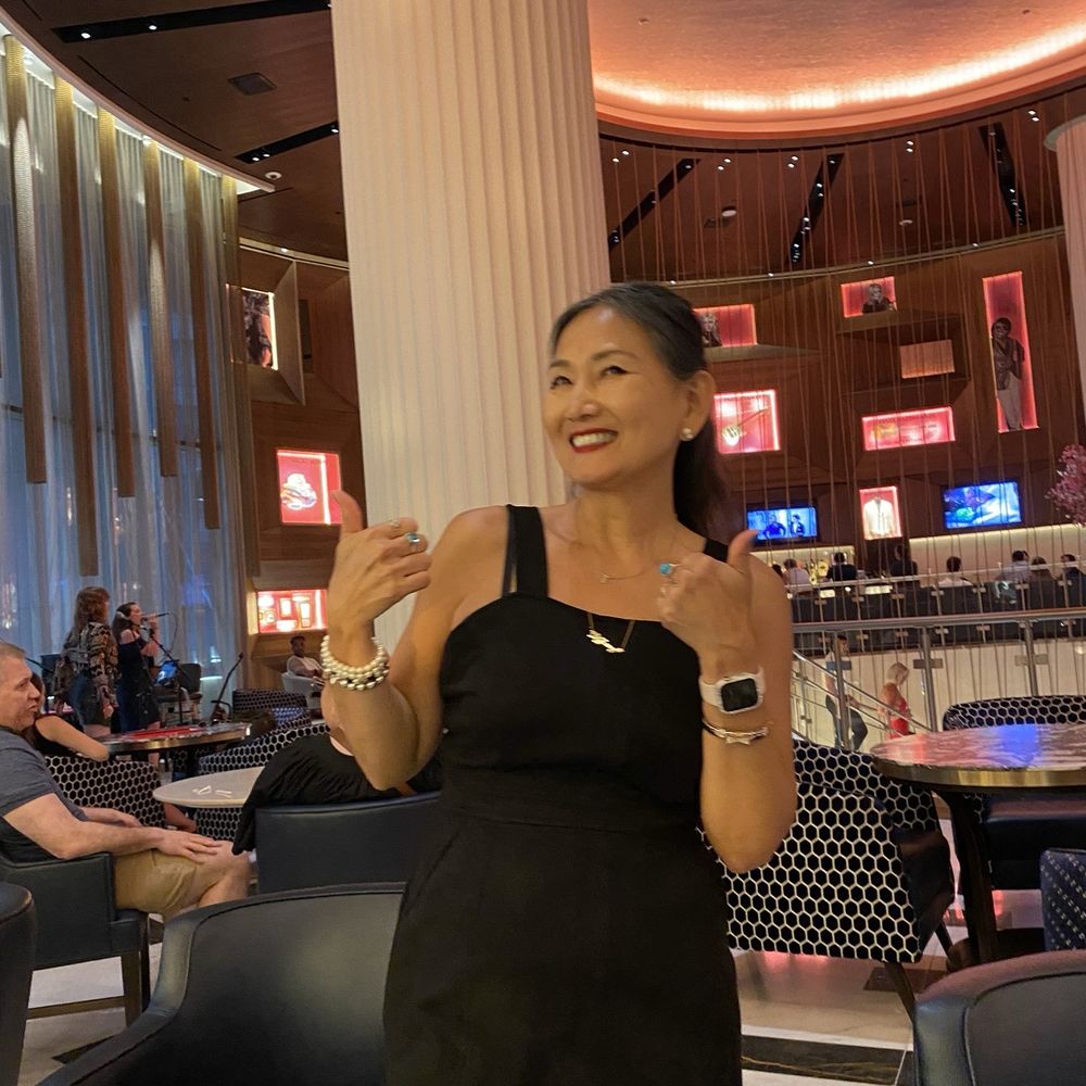 Sessions Restaurant - Live music nights, get you dancing ! - Breakfast & Brunch Near Me - New York, New York