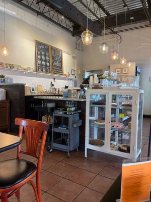 Cafe` YOU by null