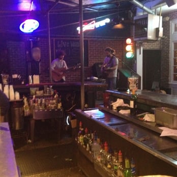 Reel Cafe - Live music on Sunday night! - American Near Me - Wilmington, North Carolina