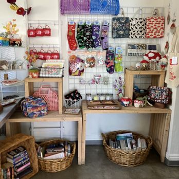 Red Kettle Coffee - Coffee & Tea Near Me - Summerland, California Red Kettle Coffee - Coffee & Tea Near Me - Summerland, California