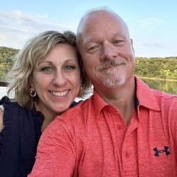 Julie and Tom Jones Dream Vacations