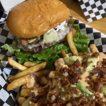 Grinderz - Cheese Burger Combo - Burgers Near Me - Huntington Beach, California Grinderz - Cheese Burger Combo - Burgers Near Me - Huntington Beach, California