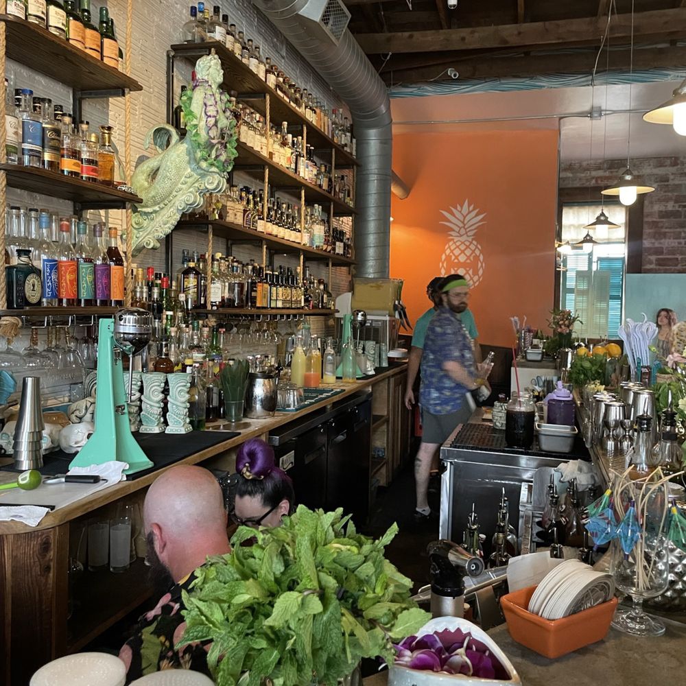 Hidden Harbor - Cocktail Bars Near Me - Pittsburgh, Pennsylvania Hidden Harbor - Cocktail Bars Near Me - Pittsburgh, Pennsylvania