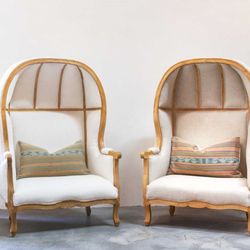 De-cor - Stylish and comfortable, this oversize canopy arm chair is a statement piece for your home.