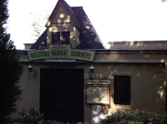 Gulliver's Kingdom by null