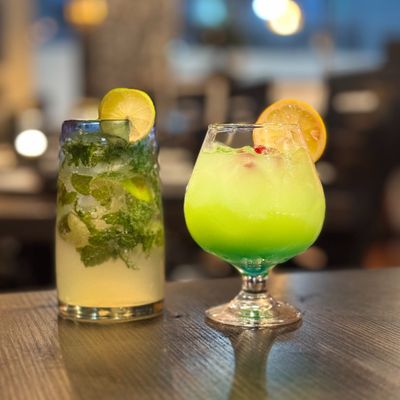 Shivas Bar and Grill by null