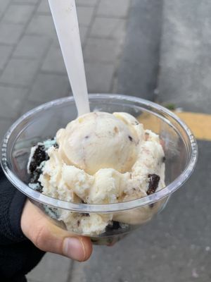 WITCH SPRING HILL ICE CREAM - Updated July 2024 - 25 Photos & 31 Reviews - 60 State Rd, West