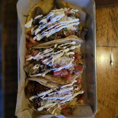 La Tapatia by null