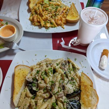 California Grill - Cajun pasta and seafood pasta with white sauce! - Italian Near Me - Madera, California