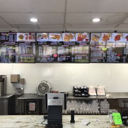 Manhattan Gyros - Menu board something for everyone