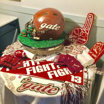 Fluffy Thoughts Cakes - Colgate University Football Helmet Groom's Cake - Bakeries Near Me - McLean, Virginia