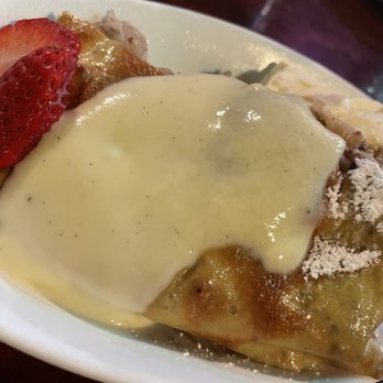 Brigit & Bernard's Garden Cafe - Apple strudel and ice cream. Yes. Get it - American Near Me - Kahului, Hawaii Brigit & Bernard's Garden Cafe - Apple strudel and ice cream. Yes. Get it - American Near Me - Kahului, Hawaii