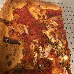 Russo's Pizza Shop - Garlic chunk grandma pie