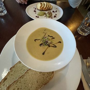 Poppies Cafe & Restaurant - Soup of the Day: Potato & Leek - Cafes Near Me - Twizel, CAN