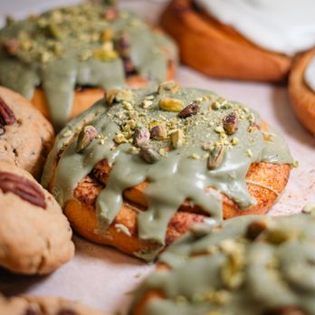 La Concha - Pistachio Cinnamon Roll - Bakeries Near Me - Colorado Springs, Colorado La Concha - Pistachio Cinnamon Roll - Bakeries Near Me - Colorado Springs, Colorado