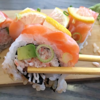 CO Sushi - Lemon Roll- AMAZING - Sushi Bars Near Me - Myrtle Beach, South Carolina CO Sushi - Lemon Roll- AMAZING - Sushi Bars Near Me - Myrtle Beach, South Carolina