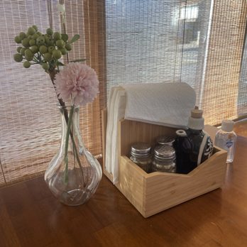 Nori izakaya - Table decorations - Ramen Near Me - Staten Island, New York Nori izakaya - Table decorations - Ramen Near Me - Staten Island, New York