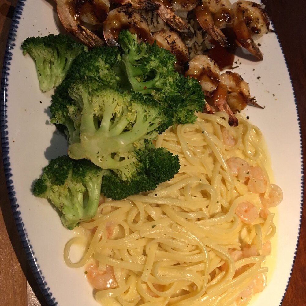 Red Lobster - Grilled Shrimp &  Shrimp Linguini Alfredo - Seafood Near Me - Matthews, North Carolina