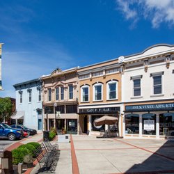 Elizabethtown Tourism & Convention Bureau