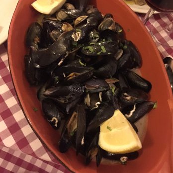 Hostaria La Botticella - Clams and muscles In a garlic sauce - Roman Near Me - Rome, RM