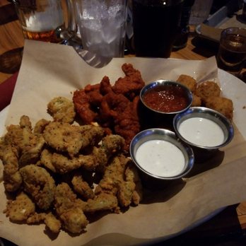 Twin Peaks - Sports Bars Near Me - Indianapolis, Indiana Twin Peaks - Sports Bars Near Me - Indianapolis, Indiana