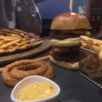 TGI Fridays - American Near Me - Edinburgh, EDH