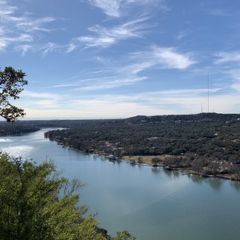 Covert Park At Mount Bonnell - Hiking Near Me - Austin, Texas