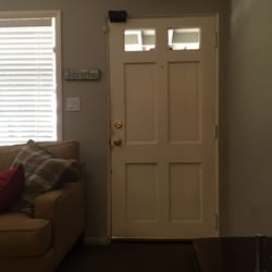 Mikulka Carol Bloomquist MD - Front door in the lobby
