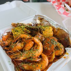 Los Mariscos De Pancho - Shrimp boil