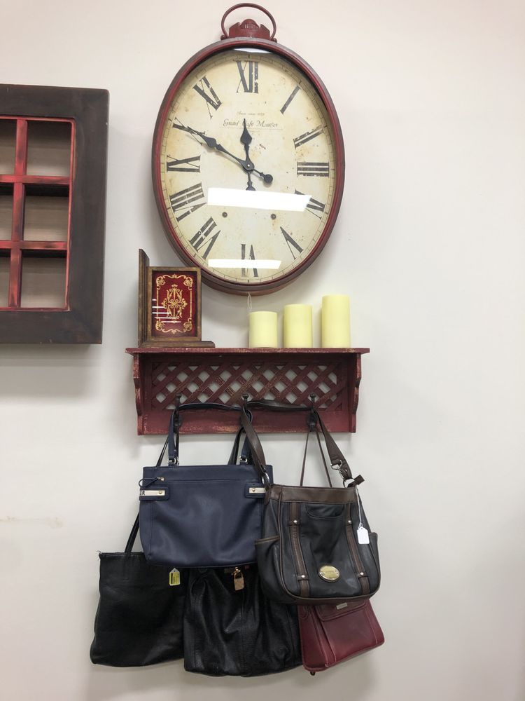 SECOND CHANCE THRIFT STORE 17 Photos Thrift Stores 126 Cumberland