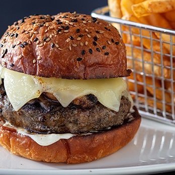 Yard House - Whiskey & Aged White Cheddar with Fries - Bars Near Me - Coral Gables, Florida Yard House - Whiskey & Aged White Cheddar with Fries - Bars Near Me - Coral Gables, Florida