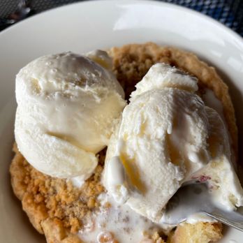 Duke's Seafood - "I Want You So Bad" Marionberry Pie - Seafood Near Me - Seattle, Washington Duke's Seafood - "I Want You So Bad" Marionberry Pie - Seafood Near Me - Seattle, Washington