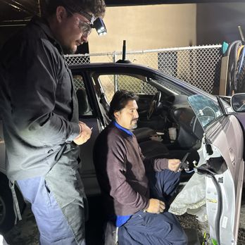 Duran's Auto Glass - Junior and JD are still working hard to get my window fixed on New Year's Eve. - Auto Glass Services Near Me - San Pablo, California Duran's Auto Glass - Junior and JD are still working hard to get my window fixed on New Year's Eve. - Auto Glass Services Near Me - San Pablo, California