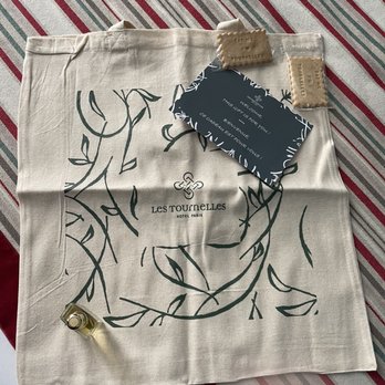Les Tournelles - Greetings - Hotels Near Me - Paris, 75