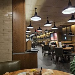 B-Lux Grill & Bar