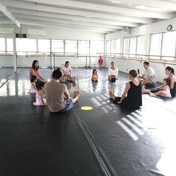 Queen Emma Ballet - This is the Mommy & Me class with Ms. Beth... but we love it when it's Daddy & Me too! Fathers are always welcome to participate! - Performing Arts Near Me - Honolulu, Hawaii Queen Emma Ballet - This is the Mommy & Me class with Ms. Beth... but we love it when it's Daddy & Me too! Fathers are always welcome to participate! - Performing Arts Near Me - Honolulu, Hawaii