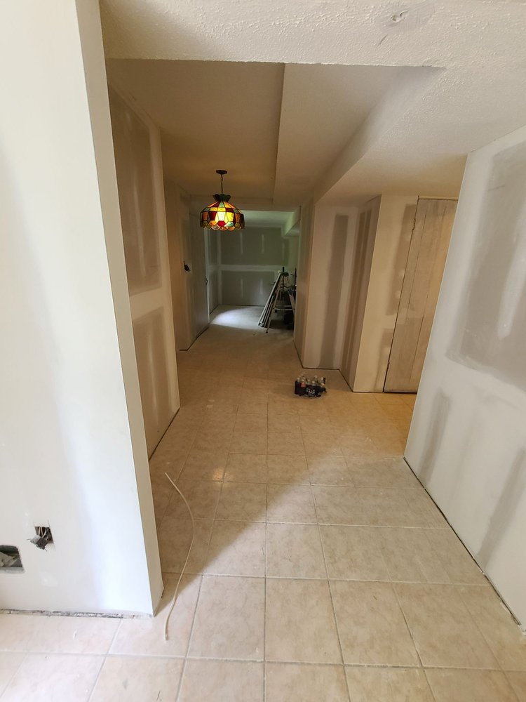 Slide of Velasquez services