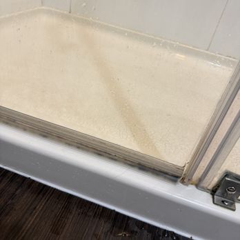 Howard Johnson by Wyndham Quincy - The stand up shower was disgusting - Hotels Near Me - Quincy, Massachusetts Howard Johnson by Wyndham Quincy - The stand up shower was disgusting - Hotels Near Me - Quincy, Massachusetts