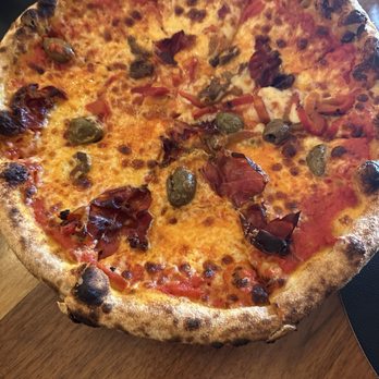 Kitchen76 - Pizza Special - Italian Near Me - Niagara-on-the-Lake, Ontario Kitchen76 - Pizza Special - Italian Near Me - Niagara-on-the-Lake, Ontario