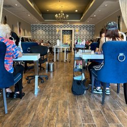 Simply Divine Nail Spa - Nail salon