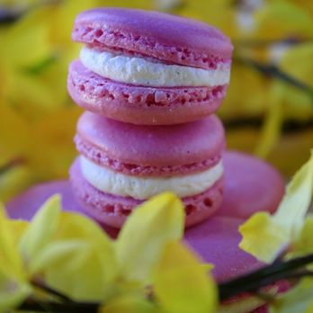 The Great Gadsby Bakery - Raspberry macarons - Bakeries Near Me - Gilbert, Arizona