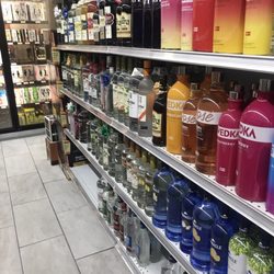 Palm Bay Liquor - The aisles