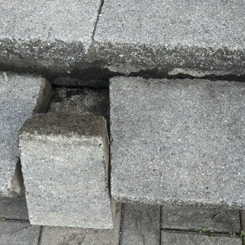 Garcia & Son’s Concrete - One of the bottom steps that keeps falling off. - Masonry/Concrete Near Me