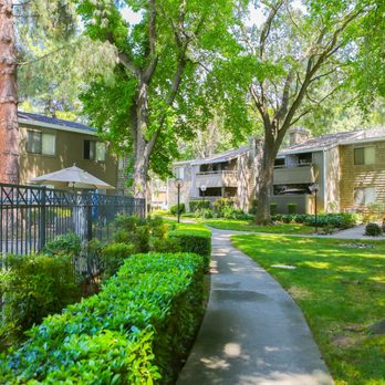 Reserve At Cadillac - Pool on the left side. - Apartments Near Me - Sacramento, California Reserve At Cadillac - Pool on the left side. - Apartments Near Me - Sacramento, California