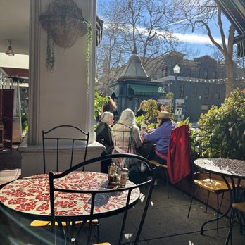 Chocolate - Gorgeous outdoor view - Desserts Near Me - Santa Cruz, California